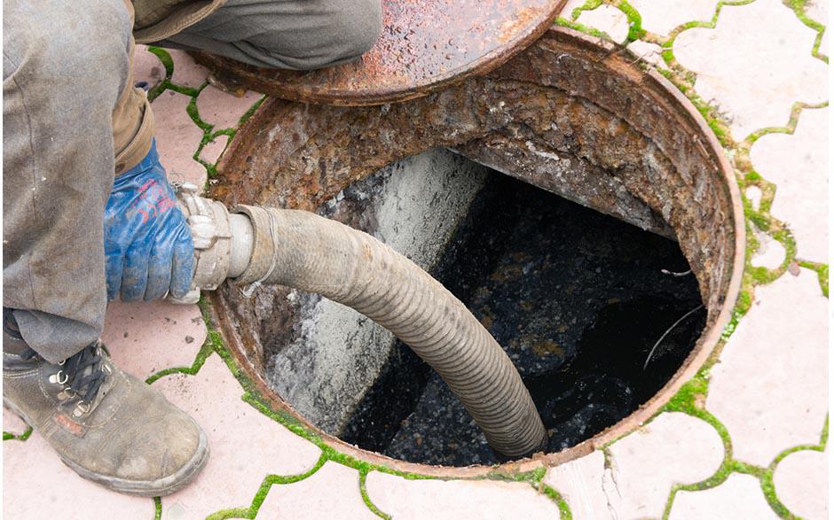 déboucher canalisation tout al egout Les Lilas